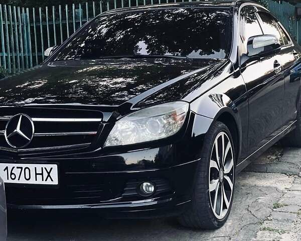 Мерседес Ц-Клас, об'ємом двигуна 2.1 л та пробігом 330 тис. км за 9500 $, фото 5 на Automoto.ua
