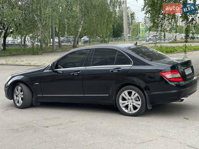 Мерседес Ц-Класс, объемом двигателя 1.8 л и пробегом 267 тыс. км за 8999 $, фото 2 на Automoto.ua