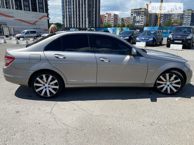 Мерседес Ц-Клас, об'ємом двигуна 2.2 л та пробігом 340 тис. км за 9200 $, фото 11 на Automoto.ua
