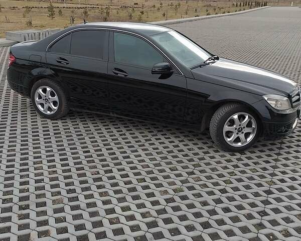 Мерседес Ц-Класс, объемом двигателя 2.2 л и пробегом 254 тыс. км за 9900 $, фото 4 на Automoto.ua