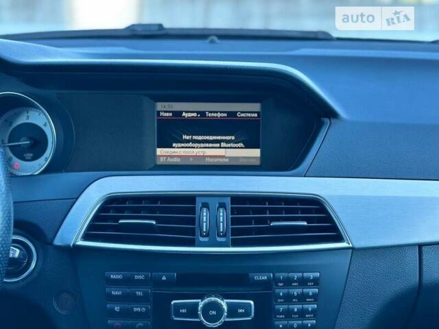 Мерседес Ц-Класс, объемом двигателя 2.2 л и пробегом 206 тыс. км за 12400 $, фото 24 на Automoto.ua