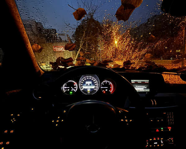 Мерседес Ц-Класс, объемом двигателя 0 л и пробегом 285 тыс. км за 14500 $, фото 10 на Automoto.ua