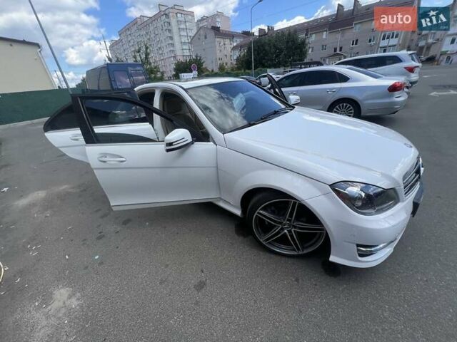 Мерседес Ц-Класс, объемом двигателя 1.8 л и пробегом 136 тыс. км за 14500 $, фото 5 на Automoto.ua