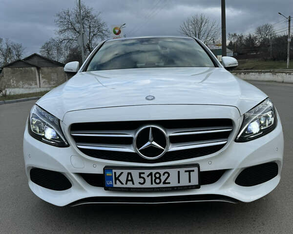 Мерседес Ц-Класс, объемом двигателя 1.6 л и пробегом 102 тыс. км за 19000 $, фото 1 на Automoto.ua