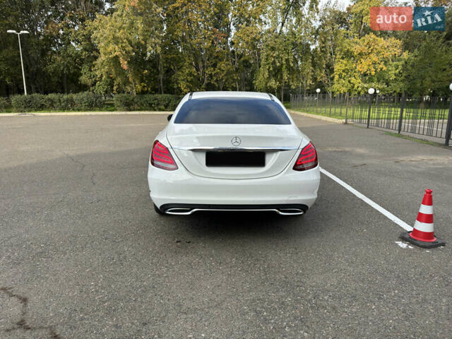 Мерседес Ц-Класс, объемом двигателя 1.6 л и пробегом 126 тыс. км за 20500 $, фото 3 на Automoto.ua