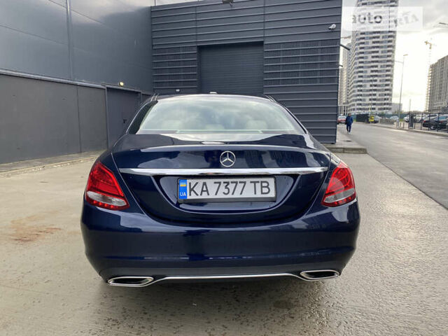 Мерседес Ц-Класс, объемом двигателя 2 л и пробегом 52 тыс. км за 22777 $, фото 5 на Automoto.ua