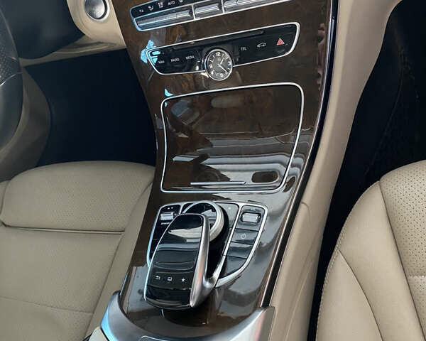 Мерседес Ц-Класс, объемом двигателя 2 л и пробегом 52 тыс. км за 22777 $, фото 12 на Automoto.ua