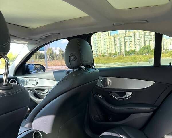 Мерседес Ц-Класс, объемом двигателя 2 л и пробегом 84 тыс. км за 29000 $, фото 9 на Automoto.ua