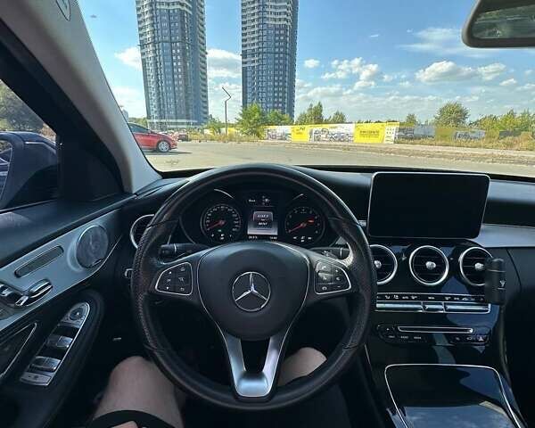 Мерседес Ц-Класс, объемом двигателя 2 л и пробегом 84 тыс. км за 29000 $, фото 2 на Automoto.ua