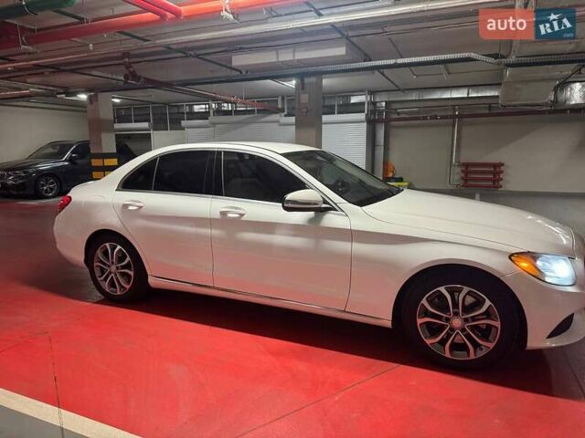 Мерседес Ц-Класс, объемом двигателя 2 л и пробегом 140 тыс. км за 17900 $, фото 4 на Automoto.ua