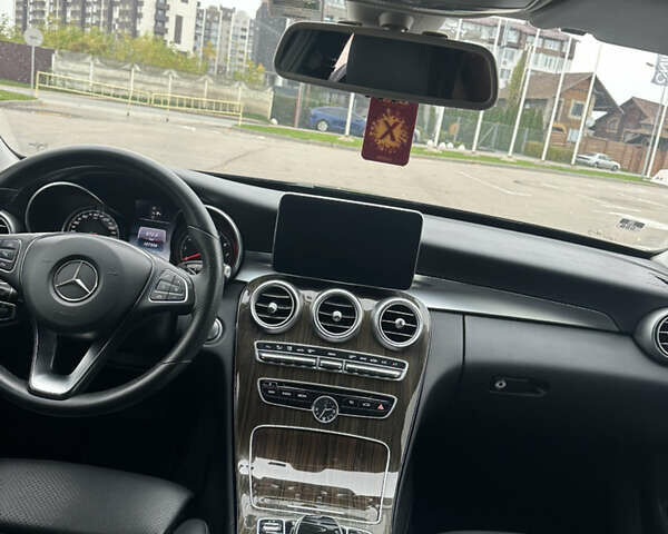 Мерседес Ц-Клас 2016 у Києві на Automoto.ua Мерседес Ц-Клас, об'ємом двигуна 2 л та пробігом 157 тис. км за 23000 $, фото 9 на Automoto.ua