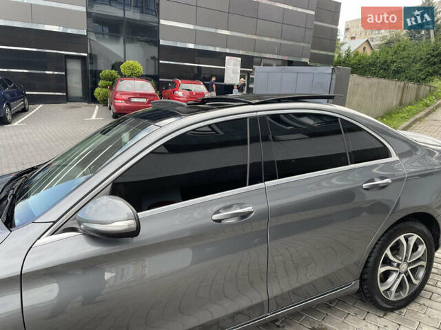 Мерседес Ц-Класс, объемом двигателя 2 л и пробегом 170 тыс. км за 19600 $, фото 4 на Automoto.ua