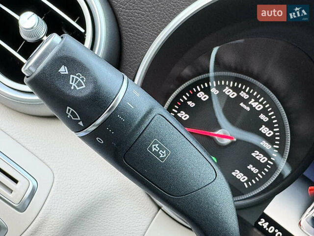 Мерседес Ц-Класс 2018 в Киеве на Automoto.ua Мерседес Ц-Класс, объемом двигателя 2 л и пробегом 37 тыс. км за 27990 $, фото 40 на Automoto.ua