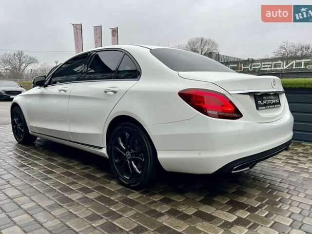 Мерседес Ц-Класс, объемом двигателя 1.6 л и пробегом 111 тыс. км за 26900 $, фото 6 на Automoto.ua