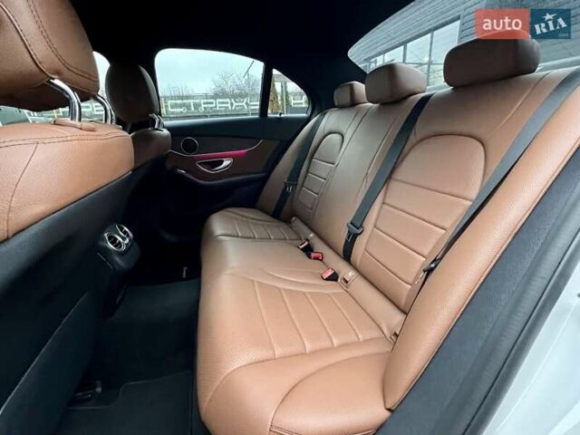 Мерседес Ц-Класс, объемом двигателя 1.6 л и пробегом 111 тыс. км за 26900 $, фото 28 на Automoto.ua