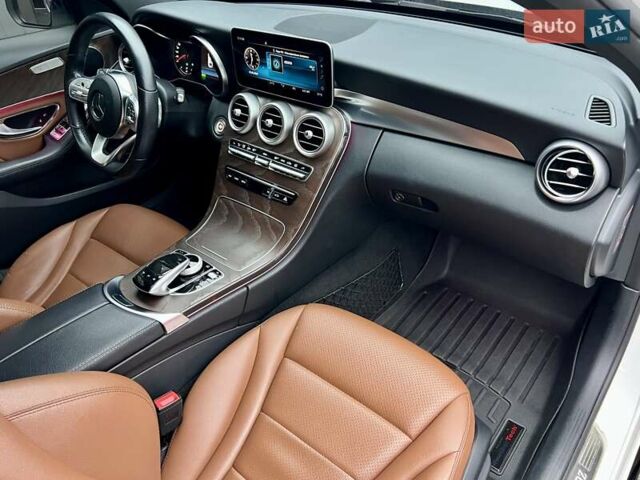 Мерседес Ц-Класс, объемом двигателя 1.6 л и пробегом 111 тыс. км за 26900 $, фото 51 на Automoto.ua