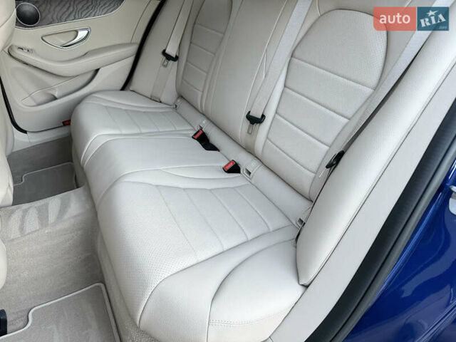 Мерседес Ц-Класс 2018 в Киеве на Automoto.ua Мерседес Ц-Класс, объемом двигателя 2 л и пробегом 37 тыс. км за 27990 $, фото 23 на Automoto.ua