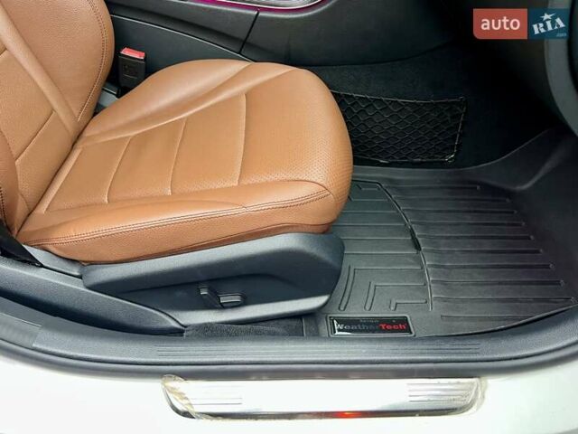 Мерседес Ц-Класс, объемом двигателя 1.6 л и пробегом 111 тыс. км за 26900 $, фото 44 на Automoto.ua