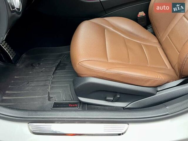 Мерседес Ц-Класс, объемом двигателя 1.6 л и пробегом 111 тыс. км за 26900 $, фото 19 на Automoto.ua