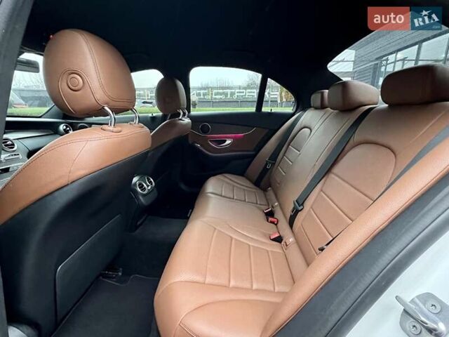 Мерседес Ц-Класс, объемом двигателя 1.6 л и пробегом 111 тыс. км за 26900 $, фото 27 на Automoto.ua