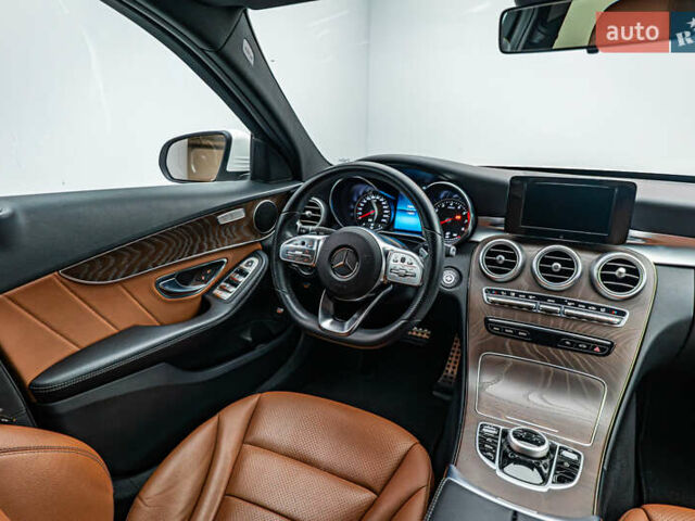 Мерседес Ц-Класс 2018 в Киеве на Automoto.ua Мерседес Ц-Класс, объемом двигателя 1.6 л и пробегом 118 тыс. км за 25616 $, фото 10 на Automoto.ua