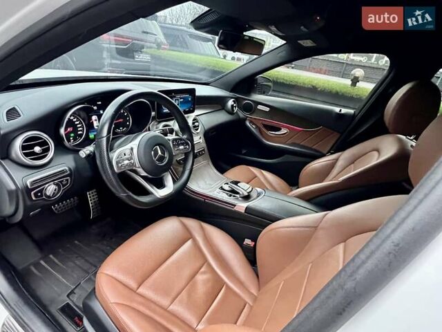 Мерседес Ц-Класс, объемом двигателя 1.6 л и пробегом 111 тыс. км за 26900 $, фото 22 на Automoto.ua