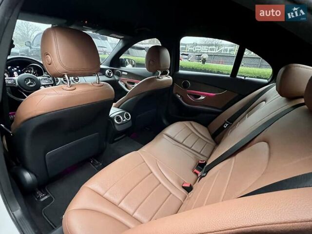 Мерседес Ц-Класс, объемом двигателя 1.6 л и пробегом 111 тыс. км за 26900 $, фото 29 на Automoto.ua