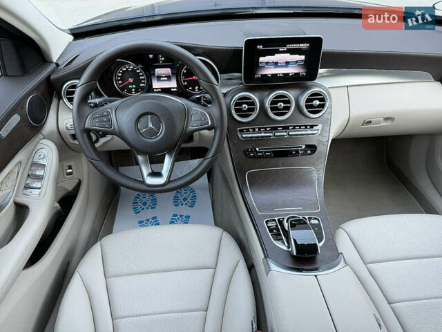 Мерседес Ц-Класс 2018 в Киеве на Automoto.ua Мерседес Ц-Класс, объемом двигателя 2 л и пробегом 37 тыс. км за 27990 $, фото 31 на Automoto.ua