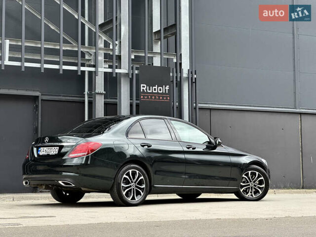 Мерседес Ц-Класс 2018 в Киеве на Automoto.ua Мерседес Ц-Класс, объемом двигателя 2 л и пробегом 37 тыс. км за 27990 $, фото 1 на Automoto.ua
