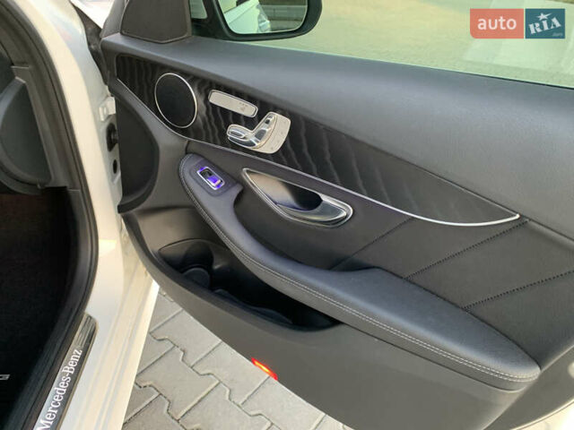 Мерседес Ц-Класс, объемом двигателя 1.95 л и пробегом 117 тыс. км за 32000 $, фото 33 на Automoto.ua