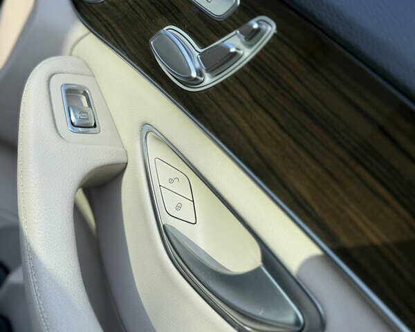 Мерседес Ц-Класс, объемом двигателя 2 л и пробегом 29 тыс. км за 28500 $, фото 17 на Automoto.ua