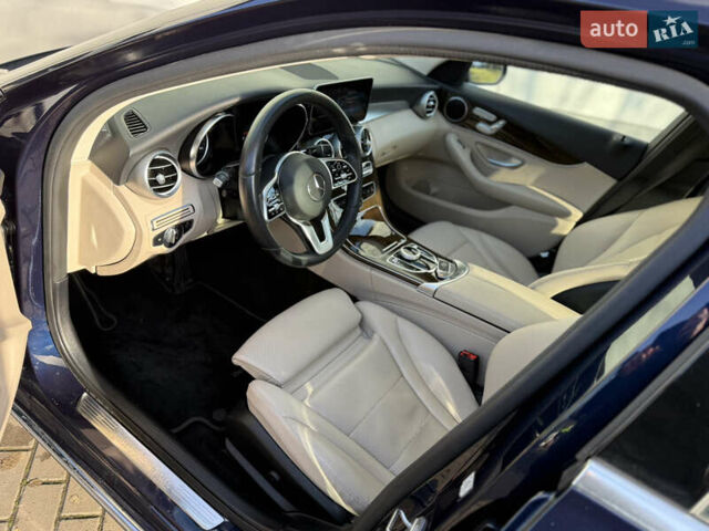 Мерседес Ц-Класс, объемом двигателя 2 л и пробегом 29 тыс. км за 28500 $, фото 10 на Automoto.ua