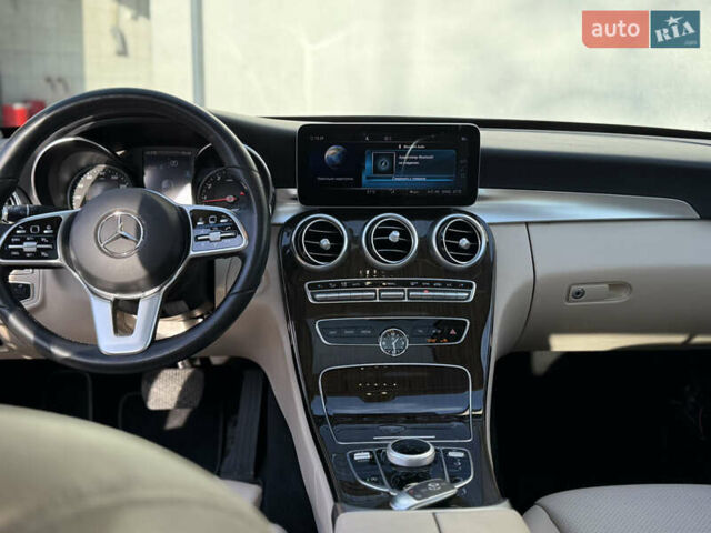 Мерседес Ц-Класс, объемом двигателя 2 л и пробегом 29 тыс. км за 28500 $, фото 11 на Automoto.ua