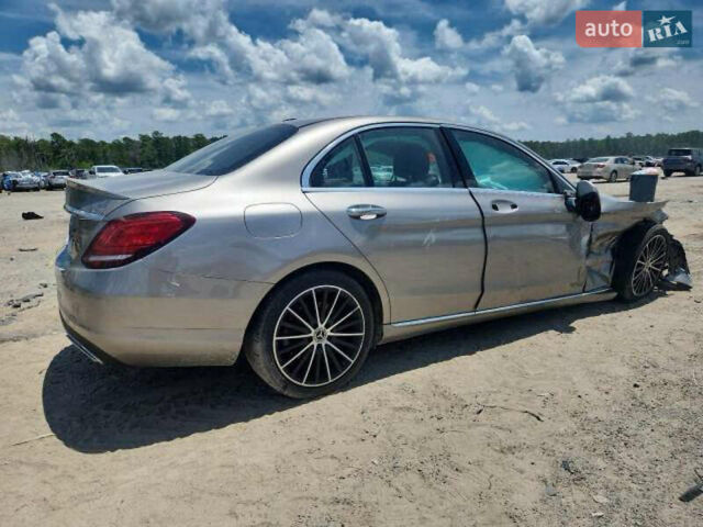 Мерседес Ц-Класс, объемом двигателя 1.99 л и пробегом 65 тыс. км за 16850 $, фото 3 на Automoto.ua