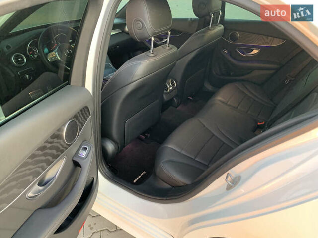 Мерседес Ц-Класс, объемом двигателя 1.95 л и пробегом 117 тыс. км за 32000 $, фото 31 на Automoto.ua