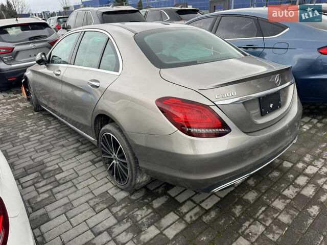 Мерседес Ц-Клас, об'ємом двигуна 1.99 л та пробігом 65 тис. км за 17500 $, фото 10 на Automoto.ua