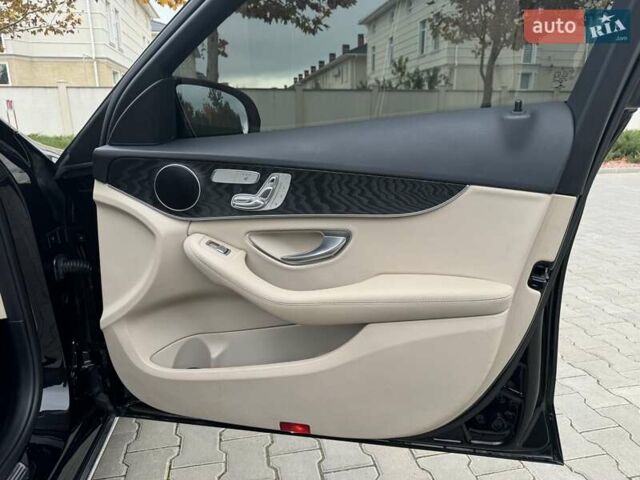 Мерседес Ц-Клас, об'ємом двигуна 1.95 л та пробігом 75 тис. км за 29500 $, фото 46 на Automoto.ua