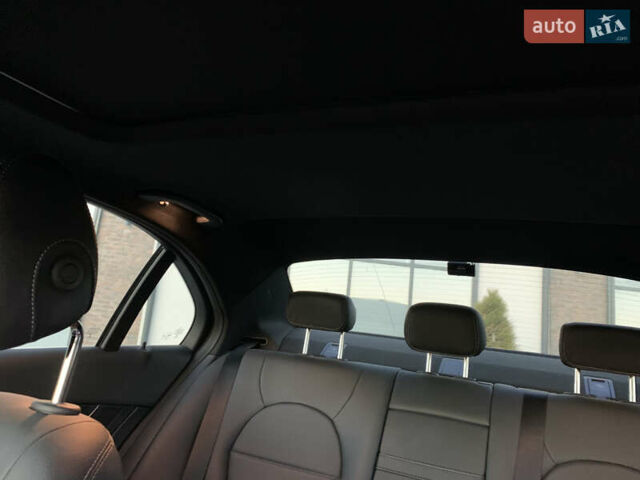 Мерседес Ц-Класс, объемом двигателя 1.95 л и пробегом 117 тыс. км за 32000 $, фото 40 на Automoto.ua