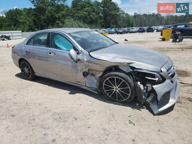 Мерседес Ц-Клас, об'ємом двигуна 1.99 л та пробігом 65 тис. км за 17500 $, фото 5 на Automoto.ua