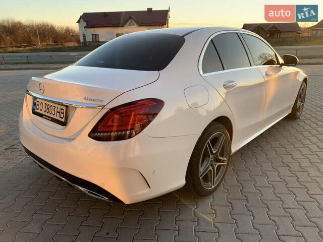 Мерседес Ц-Класс, объемом двигателя 1.95 л и пробегом 117 тыс. км за 32000 $, фото 5 на Automoto.ua