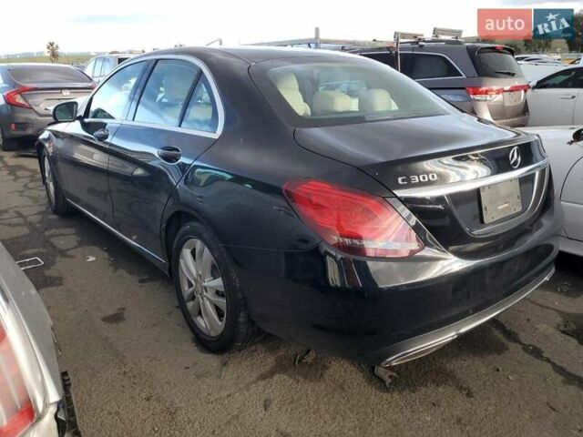 Мерседес Ц-Клас, об'ємом двигуна 1.99 л та пробігом 66 тис. км за 18000 $, фото 1 на Automoto.ua