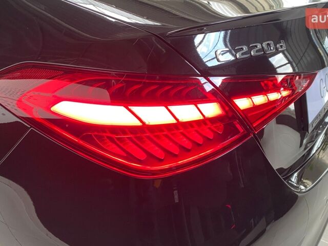 купить новое авто Мерседес Ц-Класс 2023 года от официального дилера Mercedes-Benz на Набережній Мерседес фото