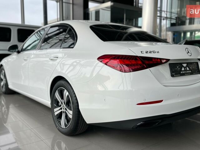 купити нове авто Мерседес Ц-Клас 2024 року від офіційного дилера Mercedes-Benz "ВОЛИНЬ-АВТО" Мерседес фото