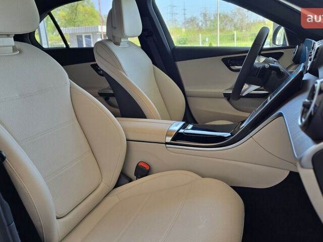 купить новое авто Мерседес Ц-Класс 2024 года от официального дилера Mercedes-Benz Харків-Авто Мерседес фото