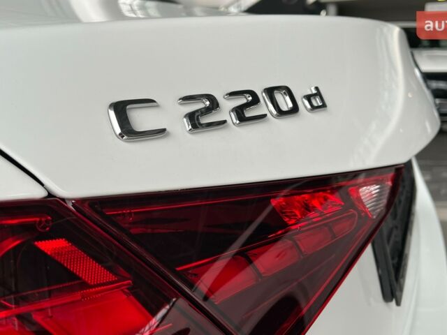 купити нове авто Мерседес Ц-Клас 2024 року від офіційного дилера Mercedes-Benz "ВОЛИНЬ-АВТО" Мерседес фото