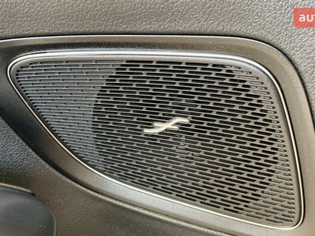 купить новое авто Мерседес Ц-Класс 2024 года от официального дилера УКРАВТО ХМЕЛЬНИЦЬКИЙ Mercedes-Benz Мерседес фото