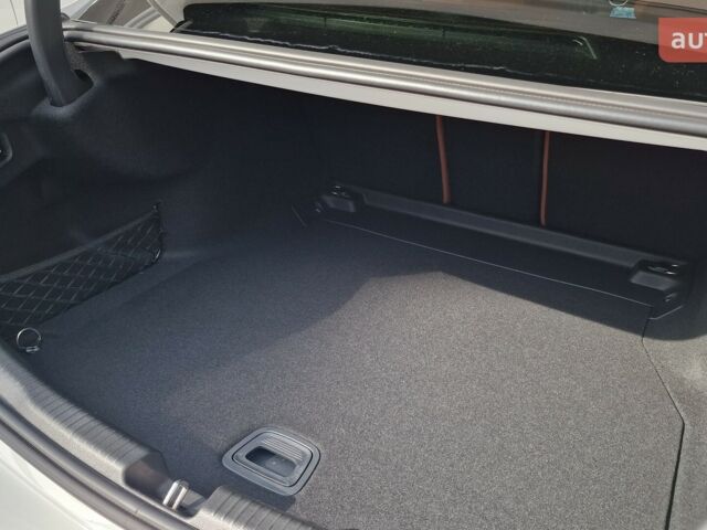 Мерседес Ц-Класс, объемом двигателя 1.99 л и пробегом 0 тыс. км за 64506 $, фото 6 на Automoto.ua