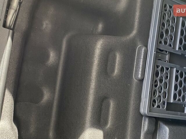 купить новое авто Мерседес Ц-Класс 2024 года от официального дилера УКРАВТО ХМЕЛЬНИЦЬКИЙ Mercedes-Benz Мерседес фото