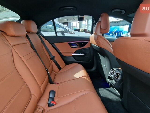 Мерседес Ц-Класс, объемом двигателя 1.99 л и пробегом 0 тыс. км за 64506 $, фото 11 на Automoto.ua