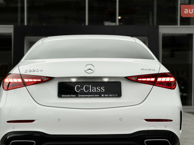 купити нове авто Мерседес Ц-Клас 2024 року від офіційного дилера Mercedes-Benz на Набережній Мерседес фото